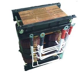 交流穩(wěn)壓器廠家介紹配電穩(wěn)壓器使用前的檢查要注意哪些事項(xiàng)